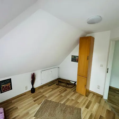 Апартаменты Buergel Ebersbach Fils *