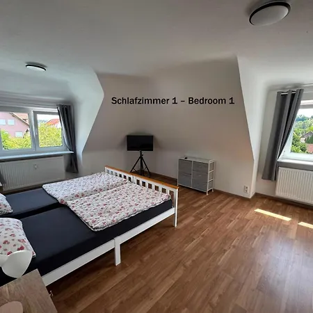 Buergel Ebersbach Fils Apartmán